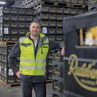 Йенс Берберих, руководитель отдела закупок, логистики и устойчивого развития группы Radeberger